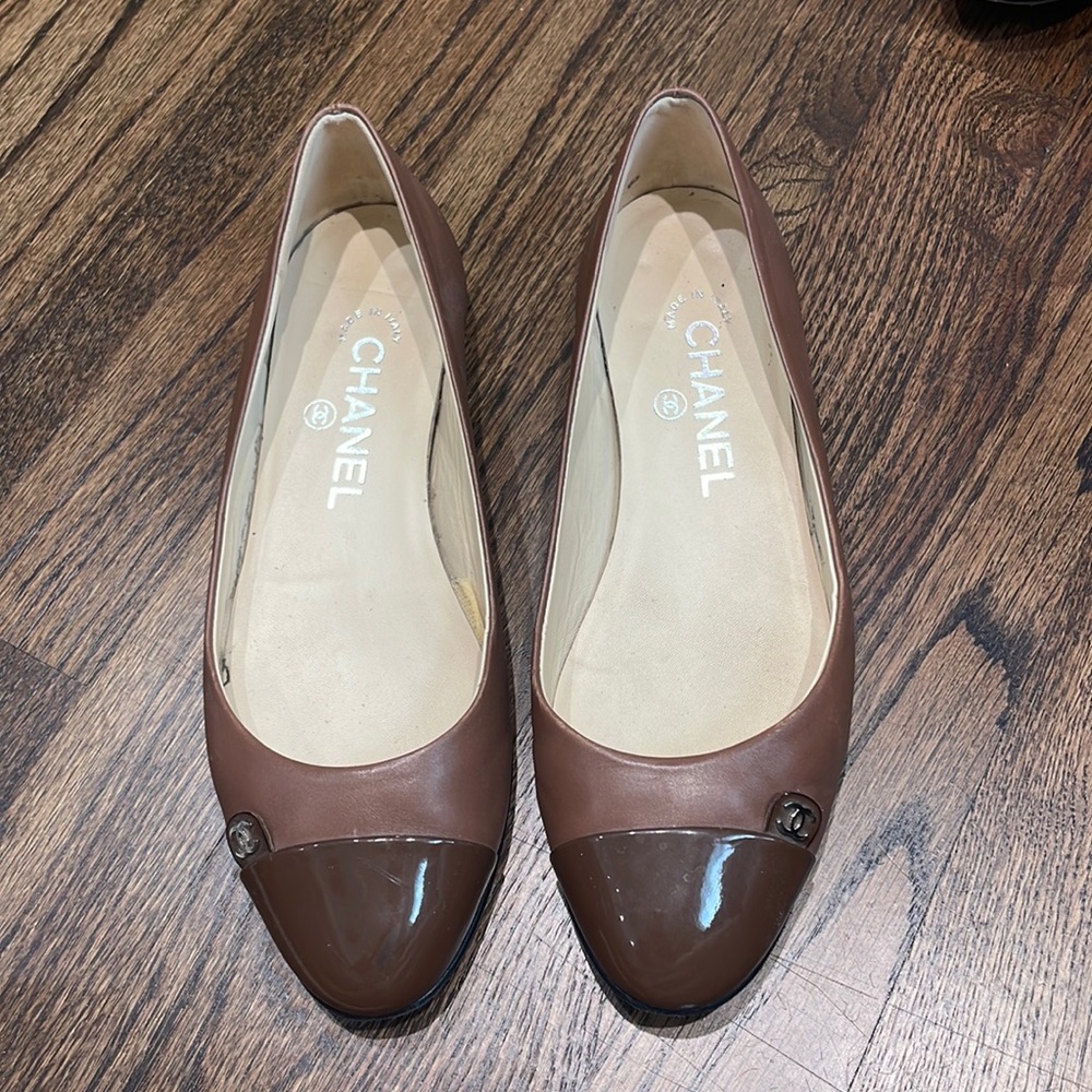 CHANEL Brown Flats with Patent Toe Cap